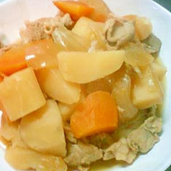 甘めの肉じゃが すき焼きのタレで簡単に レシピ 作り方 By りつなるママ 楽天レシピ